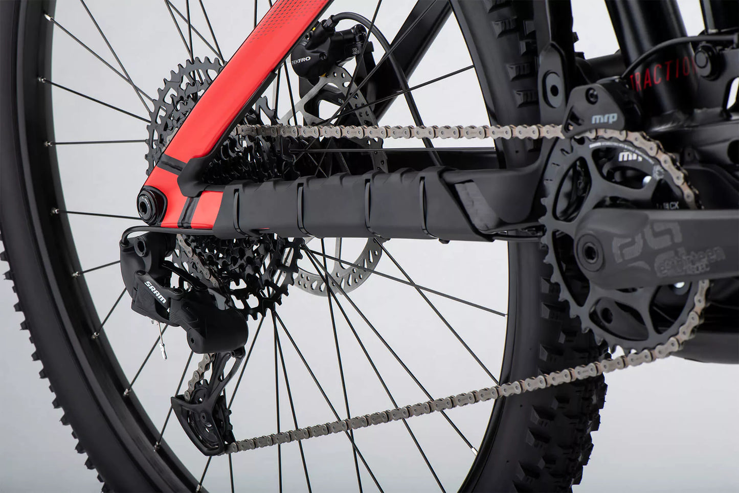 VTT Electrique tout-suspendu Ghost E-Riot Trail AL Essential noir